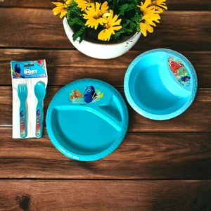 Disney Finding Dori Kids 4 Piece Meal Set BPA FREE Plastic Plate Bowl Flatware - Picture 1 of 8