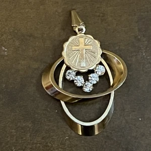 Vintage Goldfarben Kreuz Anhänger Lagenlook CZ Kristall Ringe Religiös Charm Schmuck - Bild 1 von 7
