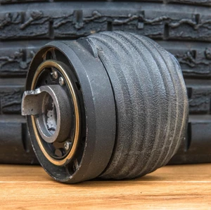 Nardi Lenkrad Nabe 5407 VW Golf Corrado Jetta Passat Scirocco Polo VR6 GTI G60 - Bild 1 von 3