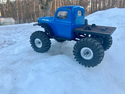 Plataforma personalizada para FMS FCX24 Power Wagon Foto 1 de 4