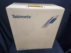 Tektronix MSO44B : Option 4-BW-200 (200MHz)  4-DDU (5154) - Picture 1 of 4