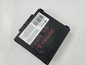 2017-2018 Chevrolet Cruze Keyless Entry Control Module 13510106 OEM - Picture 1 of 12