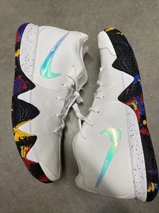 Nike Men Kyrie 4 NCAA March Madness 943806 104 White Black Size 18 - Picture 1 of 6