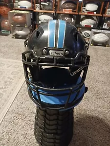Schutt Youth Vengeance A11 Youth Medium Football Helmet W/ Chin Strap Black - Picture 1 of 9