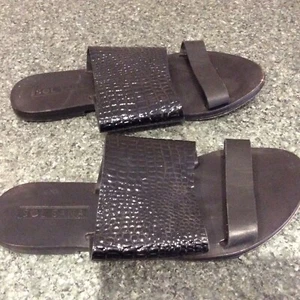 Black Crocodile Genuine Leather Flats Slides Shoes Size 7 - Picture 1 of 6