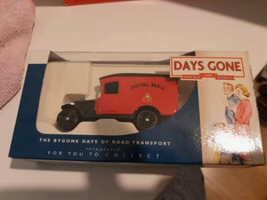 Lledo Chevrolet Van Royal Mail DG021054 Days Gone Boxed - Picture 1 of 5
