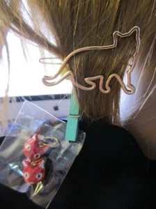 Barrette bobby pin + porcelain glass 18k gold over brass RED CAT FACE earring !! - Foto 1 di 9