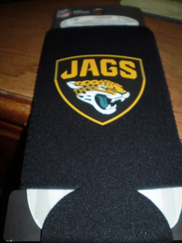 Jacksonville Jags  24 ounce  KOOZIE  HOLDER Holds Big Cans or Soda Bottle Cover