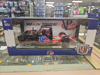 M2 Machines VP Racing 1973 Chevrolet Cheyenne Super 10 1/24 - Image 1 of 4