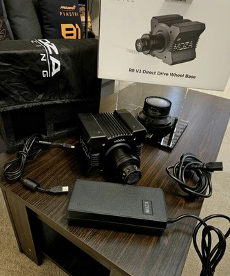 MOZA Racing R9 V3 Wheelbase Month Old - Image 1 of 4