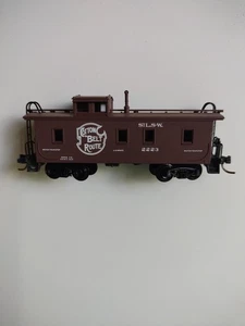 Micro Trains N Scale Cotton Belt Route 34'Wood Sheathed Caboose 51170 Vintage - Picture 1 of 9