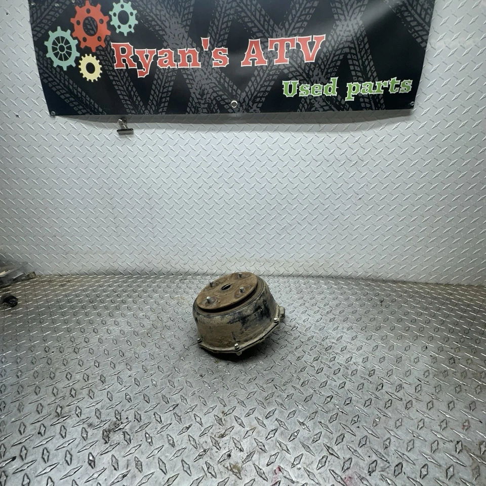 2006 SUZUKI EIGER 400 REAR BACK BRAKE DRUM ASSEMBLY - Изображение 1 из 4