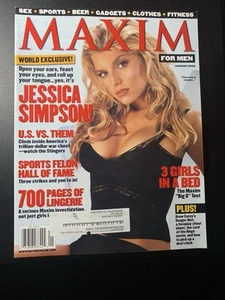 MAXIM Magazine Lot of 10-2002 Issues 49-55,57,59,60 Tara Reid, Shakira, Lucy Liu - Picture 1 of 10