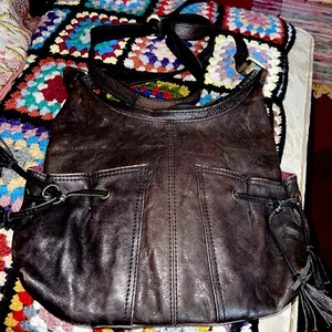 OASIS BROWN DISTRESSED GENUINE LEATHER CROSS HANDBAG Vgc Boho Western Tassles - Picture 1 of 8