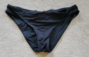 Becca by Rebecca Virtue Adela Hipster Black Bikini Bottoms Sz Large Cinched Bum - Picture 1 of 8