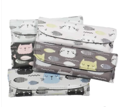 Cats Cats cats and more cats eyeglass cases Foto 1 de 4