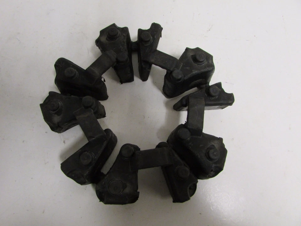 Triumph Tiger 900 885 1999 goma Cush Drive Foto 1 de 1