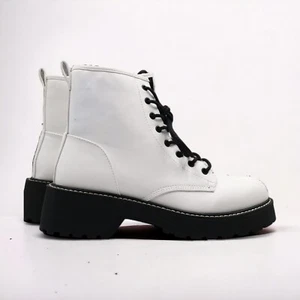 Madden Carra Niñas Combate Con cordones Tobillo Moda Botas Tacones Bloque Blanco EE. UU. 9.5 - Imagen 1 de 7