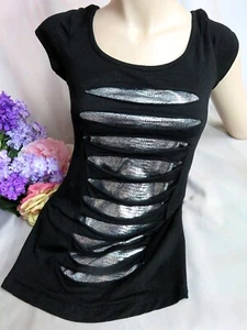 Top T-shirt CMM nero argento metallizzato tagliato davanti maglia elasticizzata S Goth Punk - Foto 1 di 7