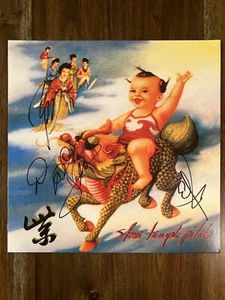 Album in vinile firmato 'Stone Temple Pilots' Band 'Viola' +3 membri STP - Foto 1 di 2