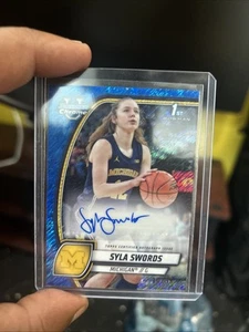 2024-25 Bowman University Chrome - Chrome Prospect Autographs Syla Swords #65... - Picture 1 of 2