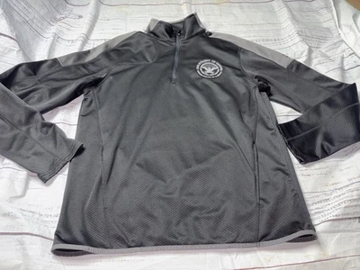 Cuarto de cuarto Under Amour Departamento de Defensa 1/4 cremallera grande Foto 1 de 4