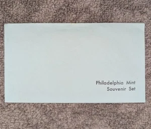 1983-P Philadelphia Mint (6) Six coin Souvenir Set - No writing - Preserved! - Picture 1 of 4
