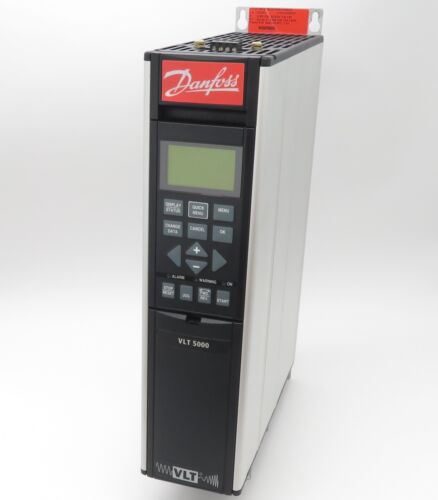 Frequenzumrichter Danfoss VLT5004 Frequency Inverter 2,2kW 3HP 4,8A 4,3kVA IP20