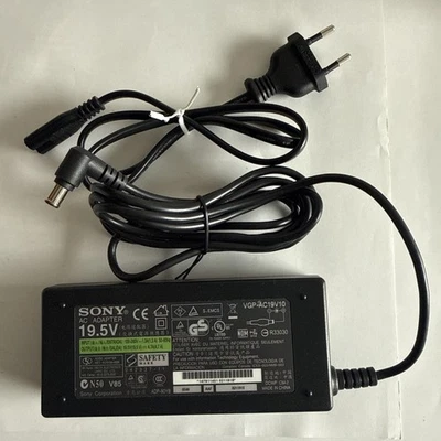 Sony VGP-AC19V10 Netzteil 19,5V - Bild 1 von 2