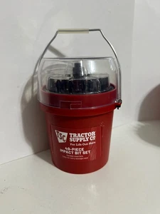 Mini cucharón Tractor Supply/con juego de 49 brocas de impacto - Imagen 1 de 3