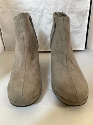 Nuevo botín de tacón de cuña Rampage para dama talla 8M Foto 1 de 4