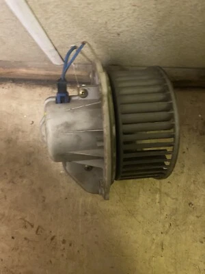 1994  ISUZU TROOPER 3.1 DIESEL HEATER BLOWER FAN MOTOR - Image 1 of 4