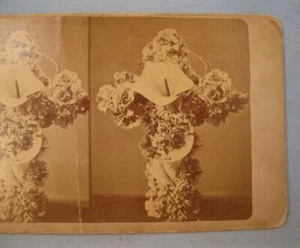Stereoview Harner & Harding Susquehanna Bouquet Of Flowers Cross Shape (O) AS IS - Picture 1 of 4