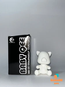 BABY QEE 3,5’’ Do-It-Yourself (DIY) custom – TOY2R Art Toy - Imagen 1 de 1