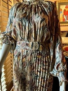 Traffic People Midi LS Kleid mit Slip warme Farben Faltenrock stylisch - Bild 1 von 19