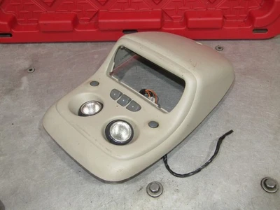 2000-2006 Chevrolet Tahoe OEM карта купольный фонарь (отсутствует задний климат) 02 03 04 05 - Изображение 1 из 4