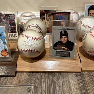 Mike Piazza Signed Baseball Autographed Hall Of Fame Mets Dodgers - Image 1 of 3