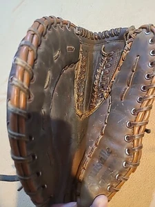 LOUISVILLE SLUGGER KF2996 STEVE GARVEY FIRST BASEMANS BASEBALL GLOVE LH MITT  - Picture 1 of 13