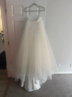 Sobrefalda de boda nupcial Casablanca nueva con etiquetas talla 12 Foto 1 de 4