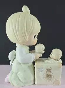 Precious Moments Figurine "Always Room for One More" C-0009 With Box & Tags - Picture 1 of 8