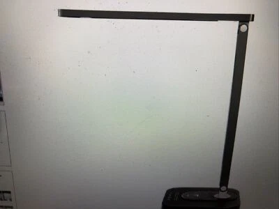Lámpara de escritorio Taotronics DL 092 luz negra delantera. Increíble estilo/precio Cont EE. UU. Foto 1 de 4