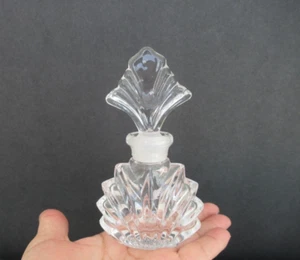 Vintage Faceted Clear Glass Empty Perfume Bottle w/ Lid Empty bottle 4.75" tall - Picture 1 of 7