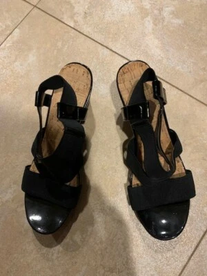 zapatos cuña chaps charol talla 9 excelente estado correas elásticas negro Foto 1 de 4