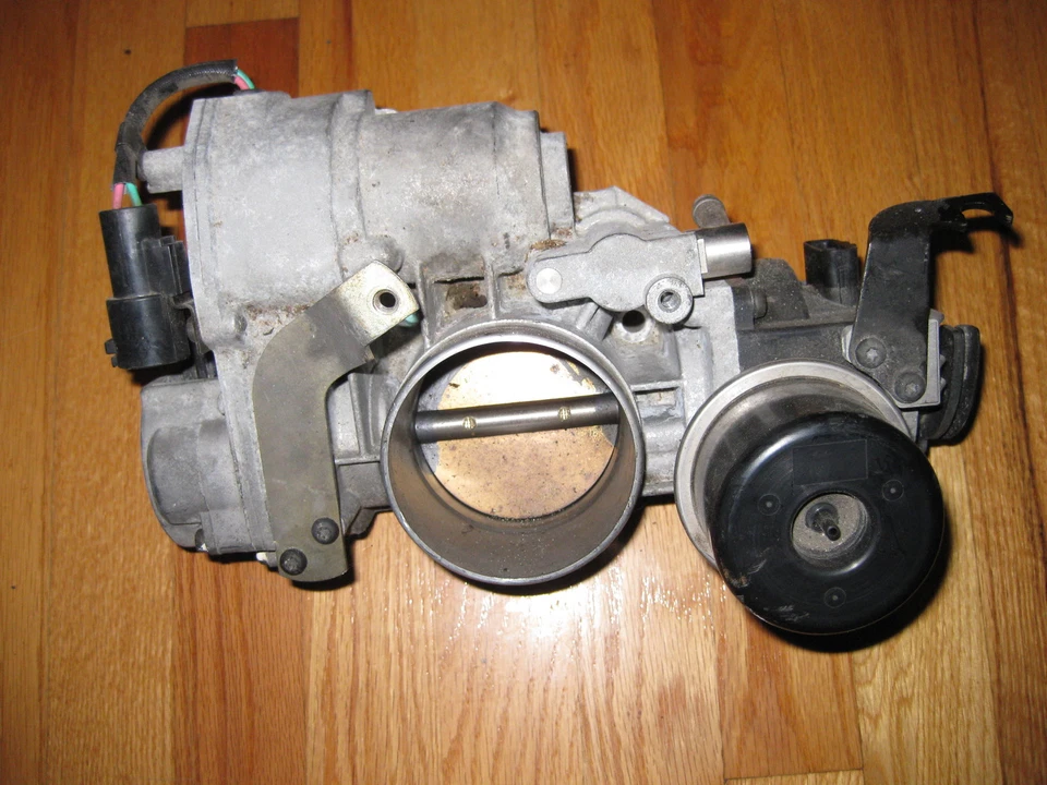 1998 98  JAGUAR XJ XJR XKR SUPERCHARGED  THROTTLE BODY ASSEMBLY - Image 1 of 1