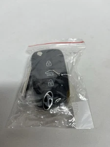 1x Hyundai i30 i20 Elantra 3 Button Flip Key Replacement Remote Case/Shell/Blank - Picture 1 of 5