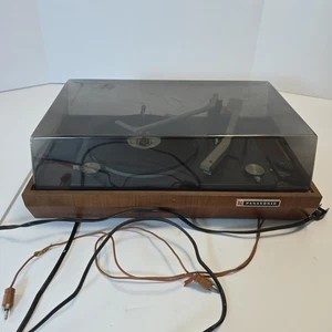 Vtg Panasonic Model RD-7673 4 Speed Record Player Turntable Powers On Turns - Picture 1 of 17