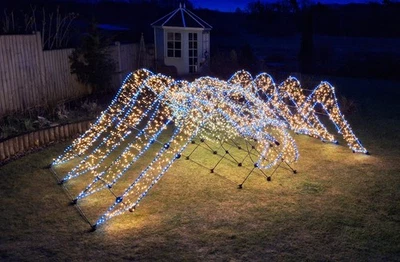 Festive Frames Halloween 5mtr Wide 3D Spider Display Kit - No Lights - Image 1 of 4