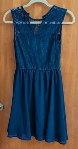 Vestido de encaje púrpura dividido H&M - Talla 6 - Imagen 1 de 6