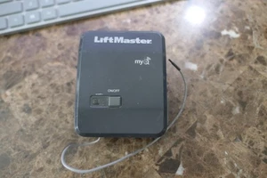 LiftMaster MyQ 1901 825LM Fernbedienung Lichtsteuerung - Bild 1 von 2