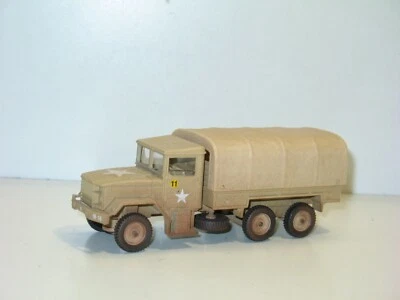 Solido Truck Reo KAISER JEEP Military Sand USA with Dark Rims Mud - Image 1 of 4